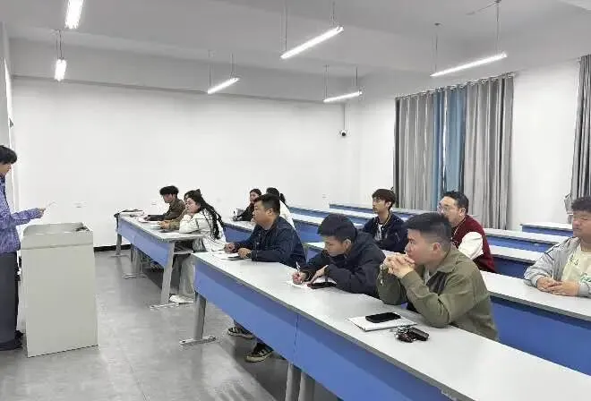 学院投稿|现代营销学院“爱我专业”主题演讲比赛初赛圆满举行