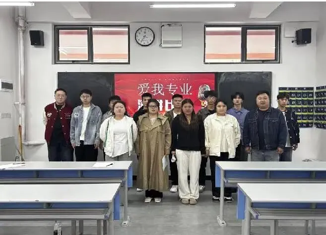 学院投稿|现代营销学院“爱我专业”主题演讲比赛初赛圆满举行