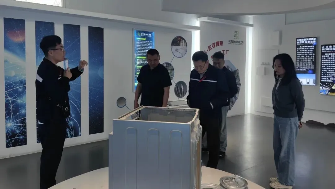 营销中心总经理李君亮会见海骏供应链客人