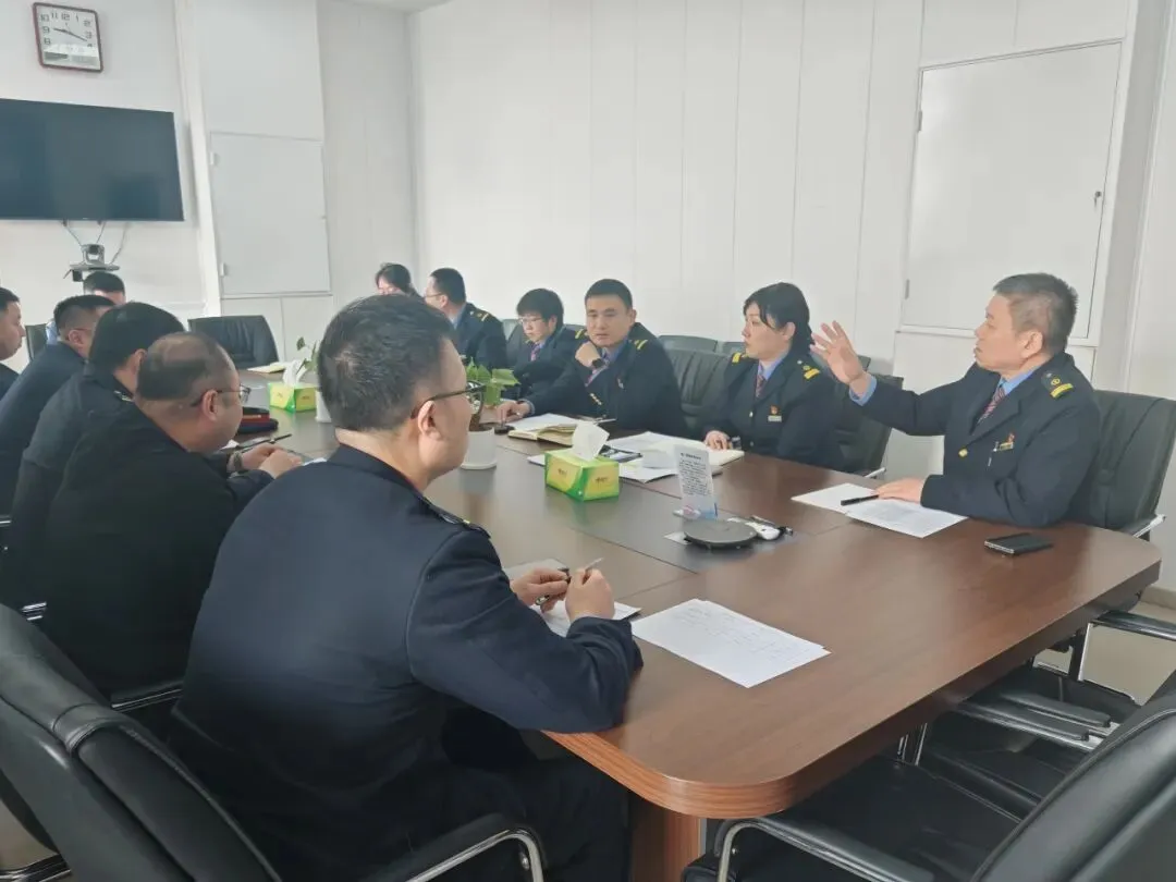 威海站召开春日出行高峰期客运安全生产暨营销工作动员部署会