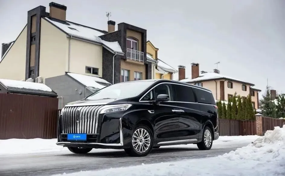 赛那卖爆了,GL8有点绷不住了,MPV市场真变了.