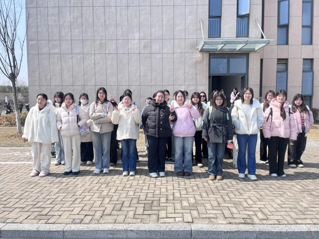 【志愿活动】营销2504班开展“文明同行·劝导有我”宣传教育志愿服务活动