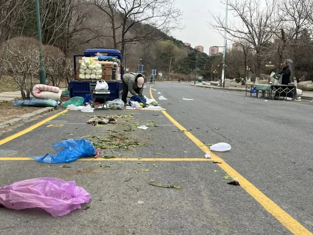 【世基环境】整治市场烟火环境 ,强化作业安全意识!