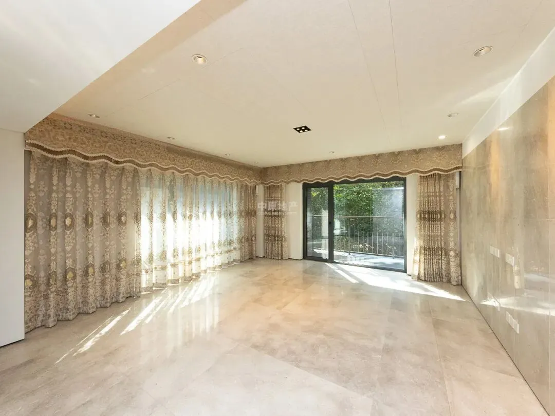 成交量反差的4月份,以及市场祛魅.成交数据更新