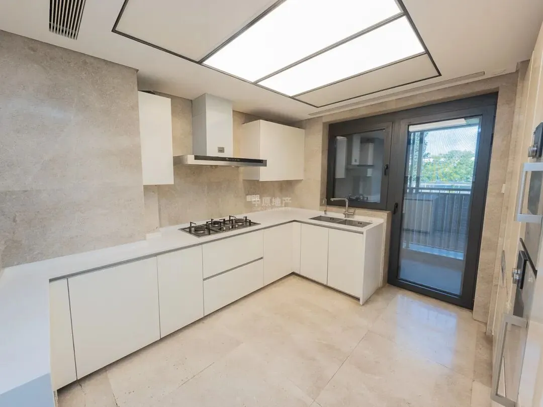 成交量反差的4月份,以及市场祛魅.成交数据更新