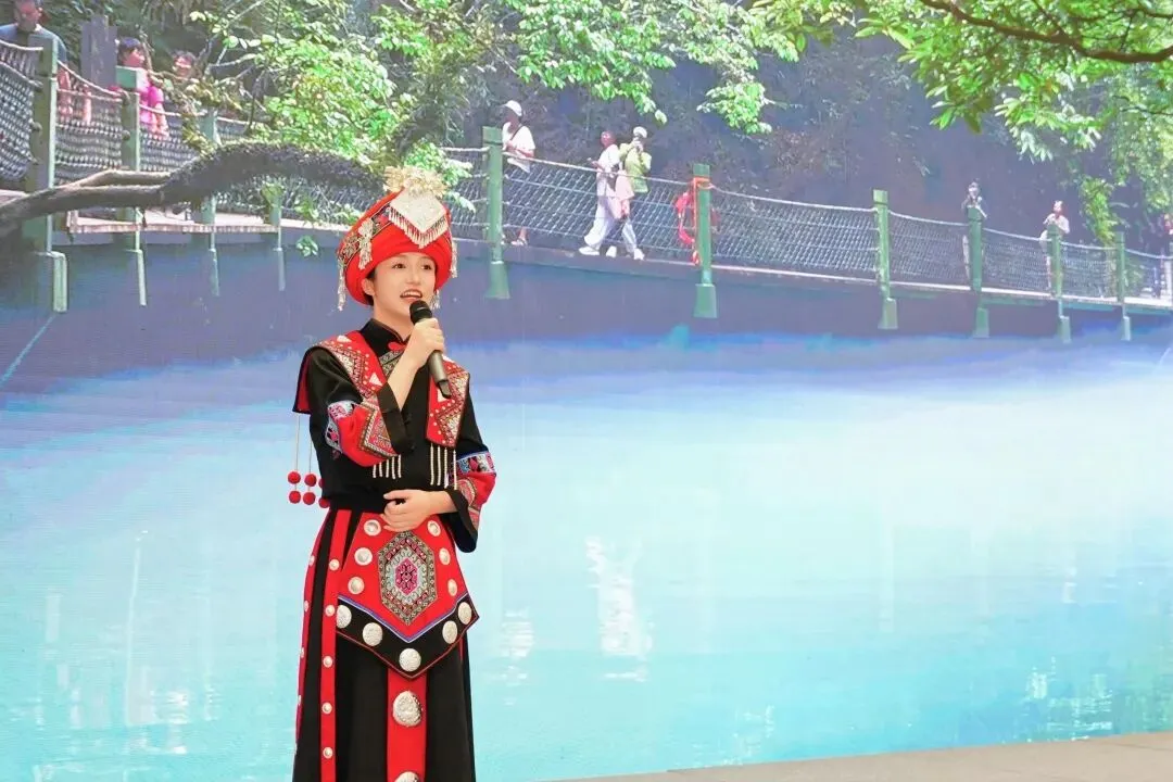 穿越山海 奔赴屏山——恩施州景区联合营销旅游推介会走进宁夏银川