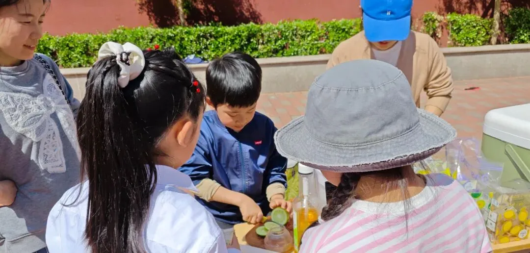 数趣市集・智汇跳蚤 | 金子塔跳蚤市场欢乐收官!原来人民币里藏着这么多秘密~