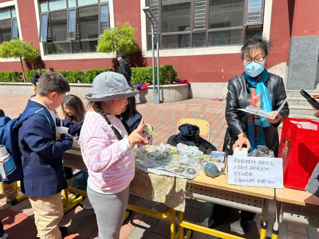 数趣市集・智汇跳蚤 | 金子塔跳蚤市场欢乐收官!原来人民币里藏着这么多秘密~