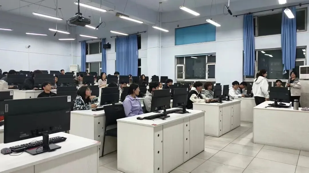 计算机科学与技术学院(软件学院)人工智能社团换届大会