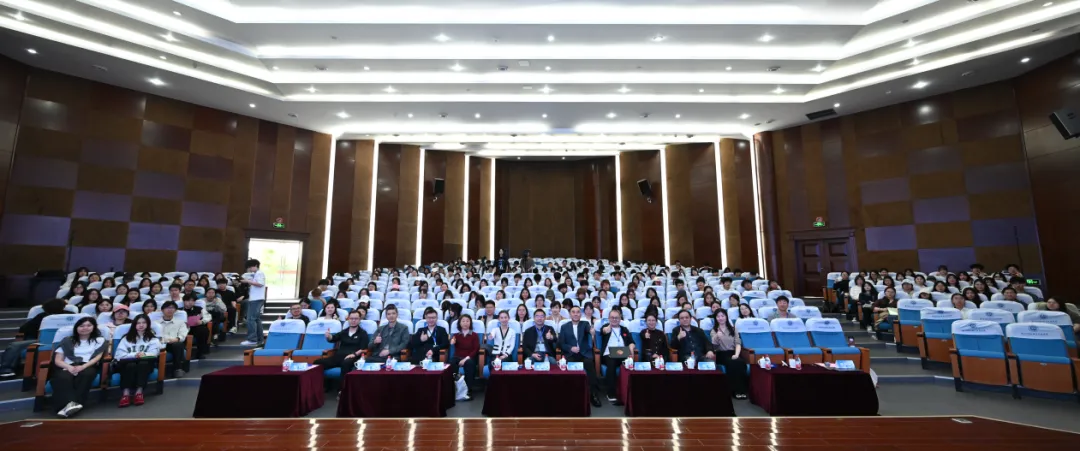 第18届大广赛营销创客单元名家名师校园创意巡讲——杭州科技职业技术学院站活动圆满完成