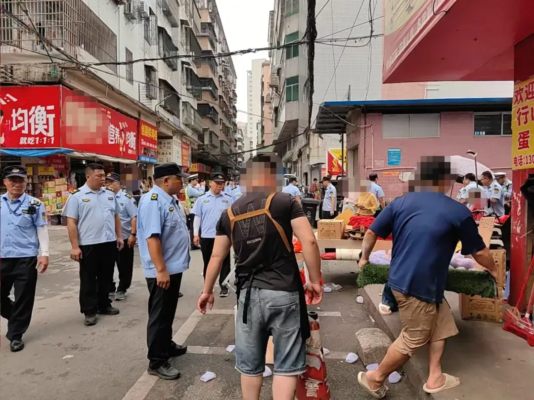 开平幸福市场、南岛市场周边集中整治