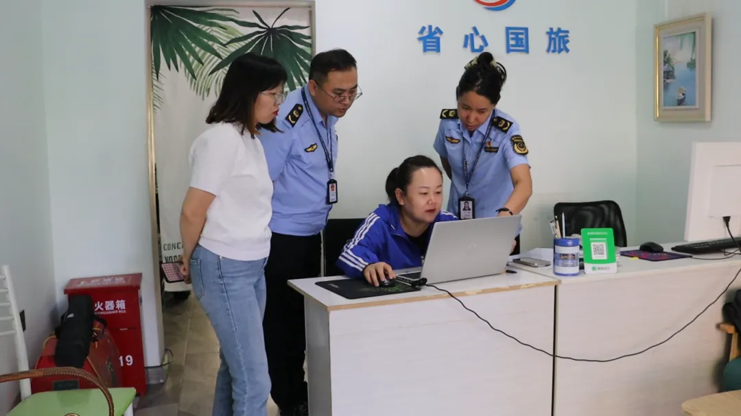 师市文体广旅局开展双节前旅游市场安全生产大检查