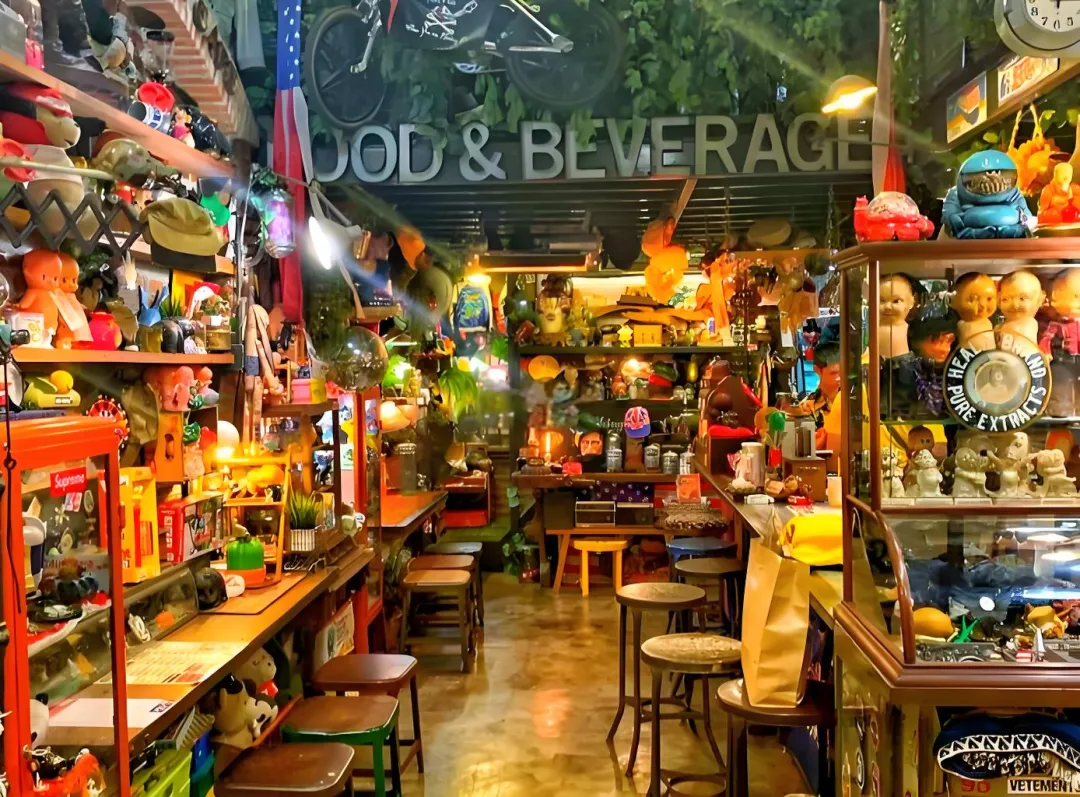 我在泰国逛古玩地摊市场