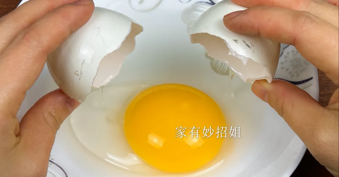 为何鹅蛋很少见人吃,市场也罕见?真相来了,长知识