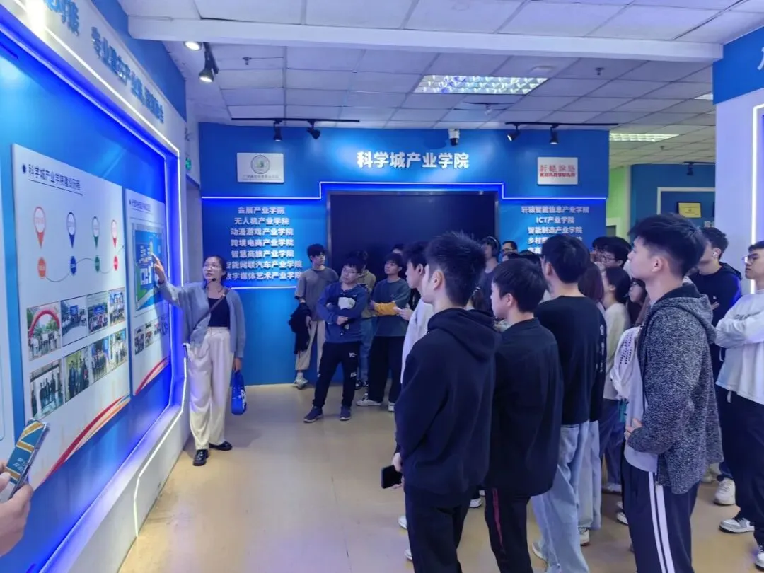 我院计算机科学与技术系2020级学生赴广州轩辕有限公司开展专业实习