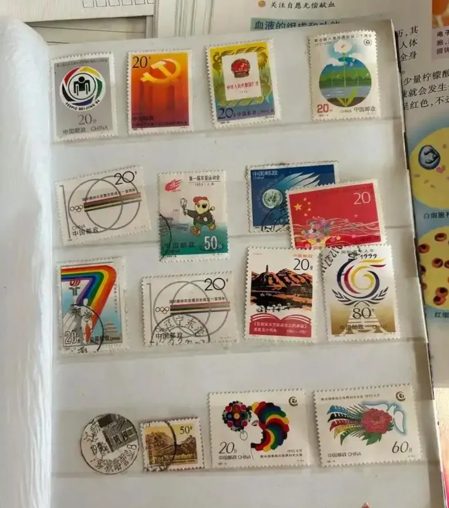 痛哭流泪!我从八几年开始集邮,现在市场崩盘,家中的藏品成了废纸