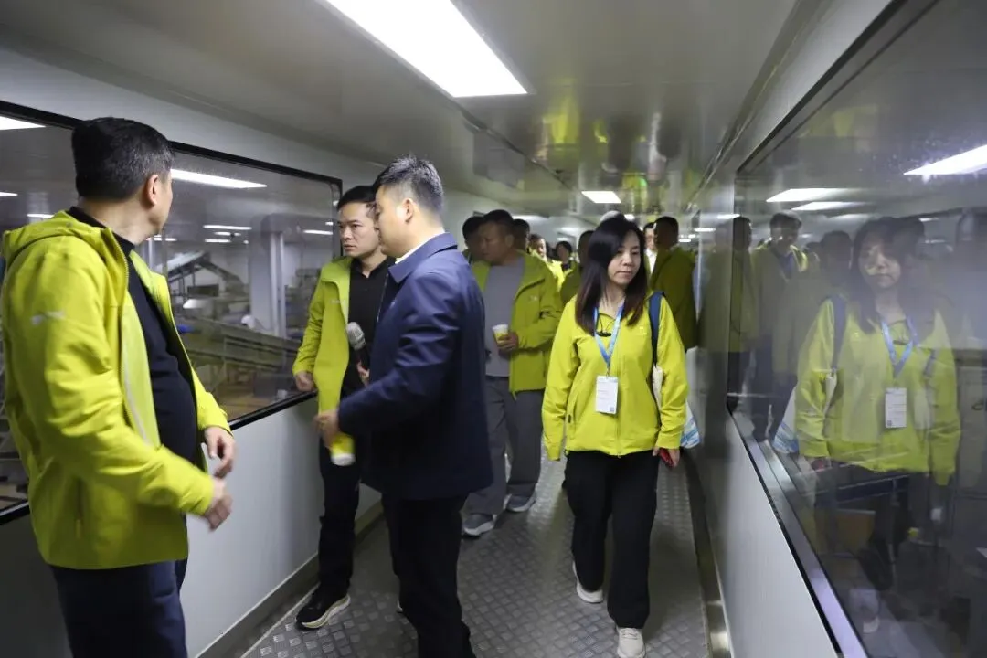 【市场新闻】 “热土·领航”乡村振兴公益计划三期班莅临北京新发地考察交流