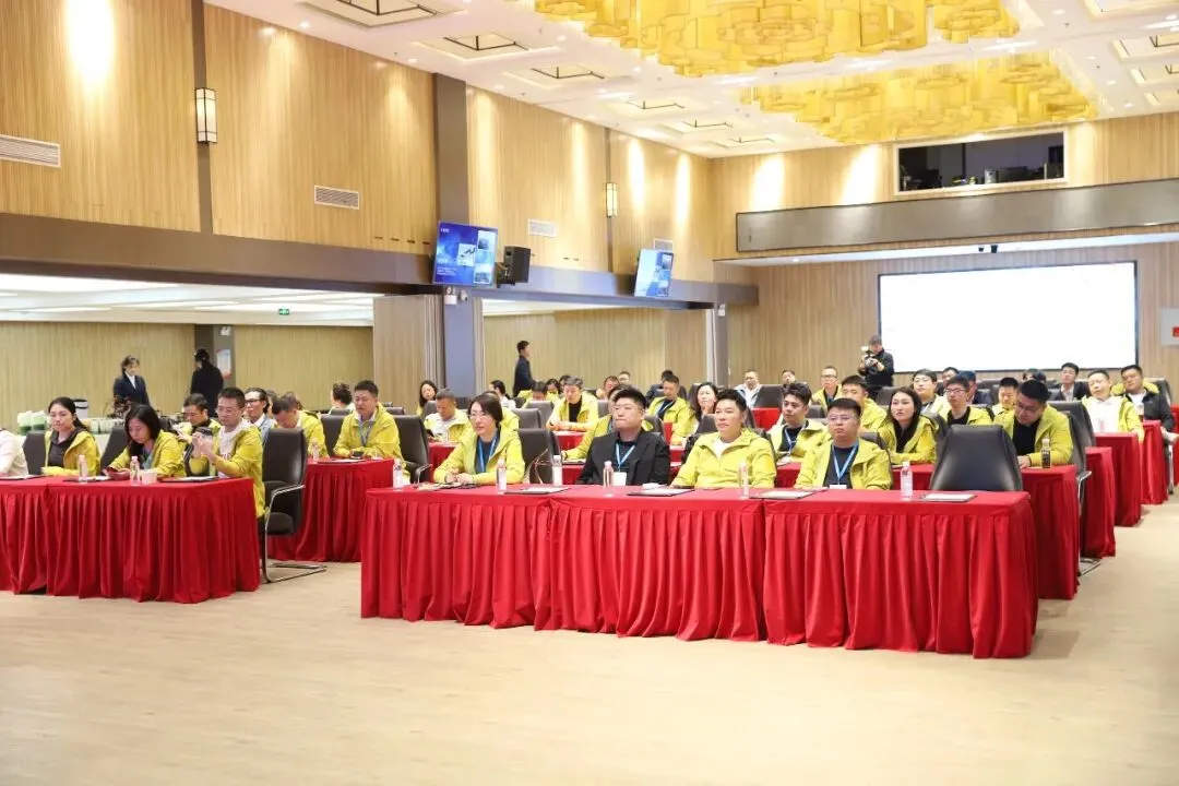 【市场新闻】 “热土·领航”乡村振兴公益计划三期班莅临北京新发地考察交流