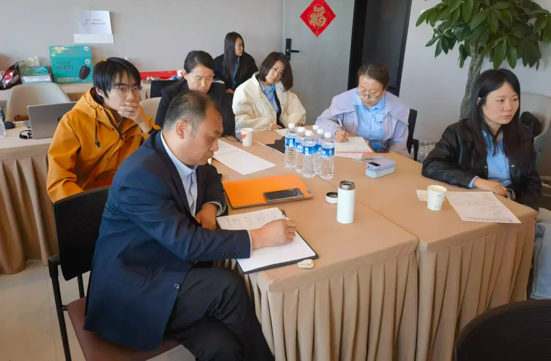 AI同行,营销新途–华兴新锐通信集团诚邀刘永忠老师带来AI培训!