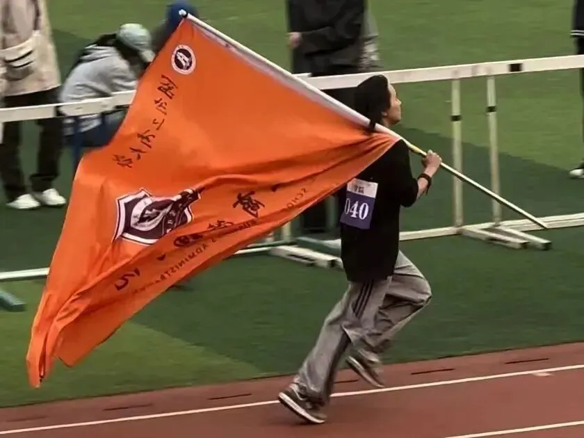 HUTB新力量丨看她如何多元打开“市场营销”️