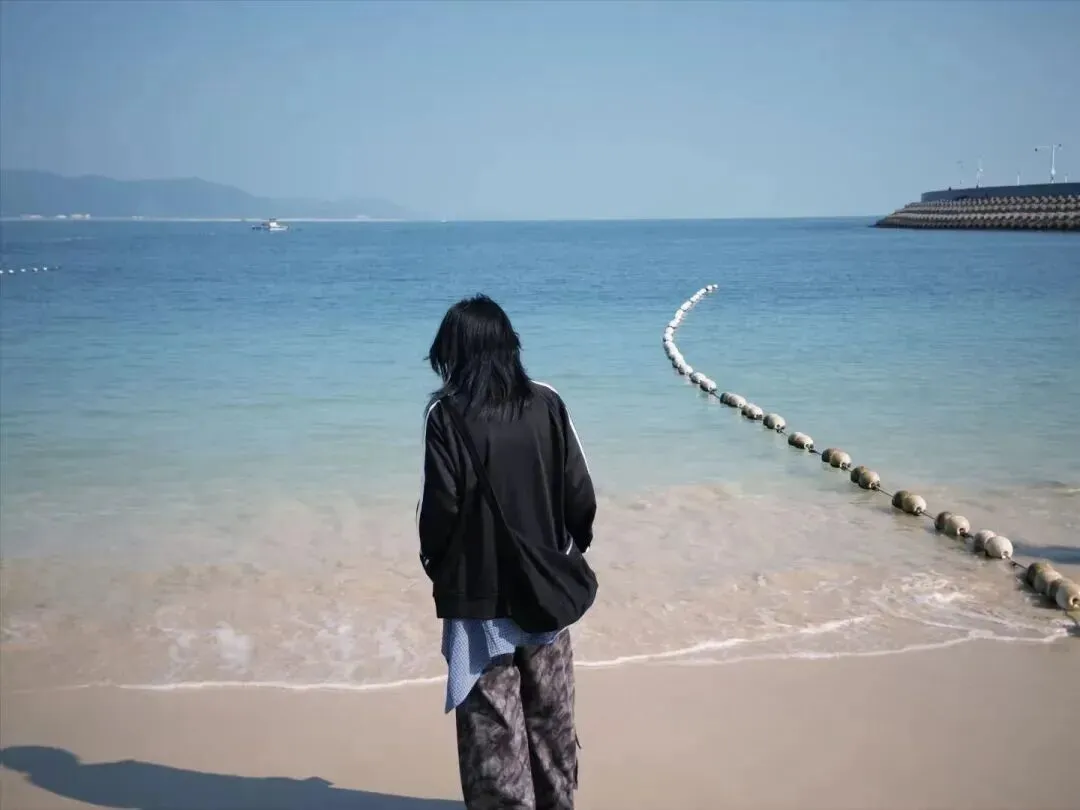 HUTB新力量丨看她如何多元打开“市场营销”️