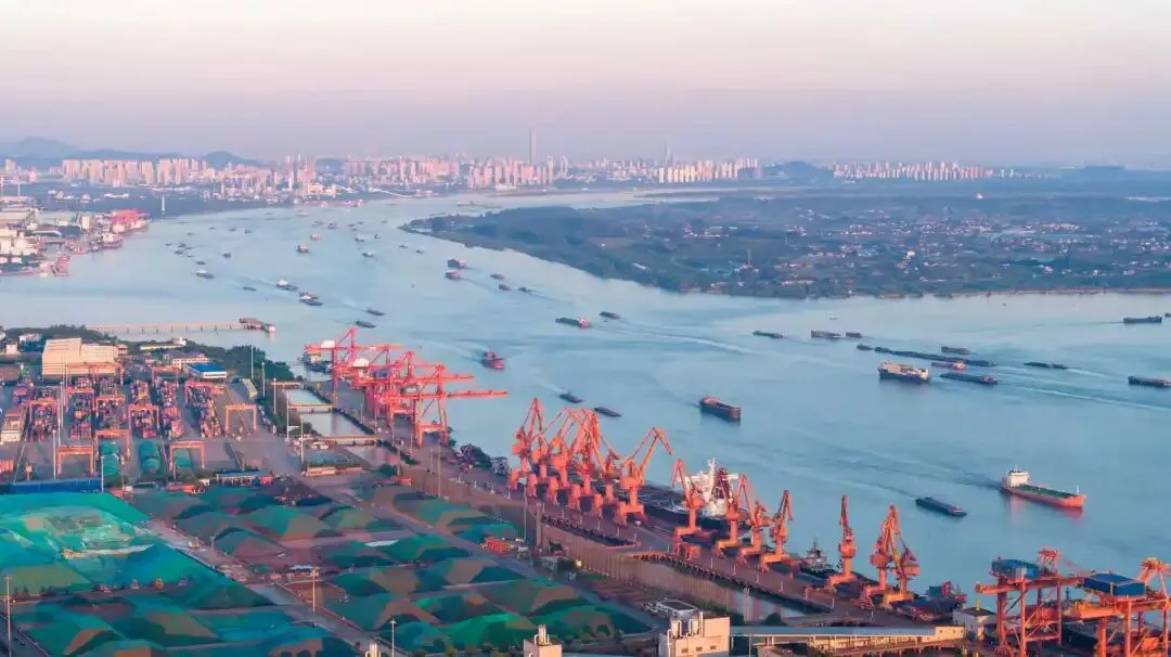 项目提速 业态向新 市场扩圈 镇江奏响高质量发展“春之曲”