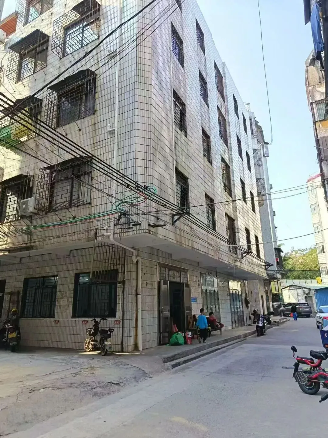 惠阳淡水新城市场附近独立楼出售,149万