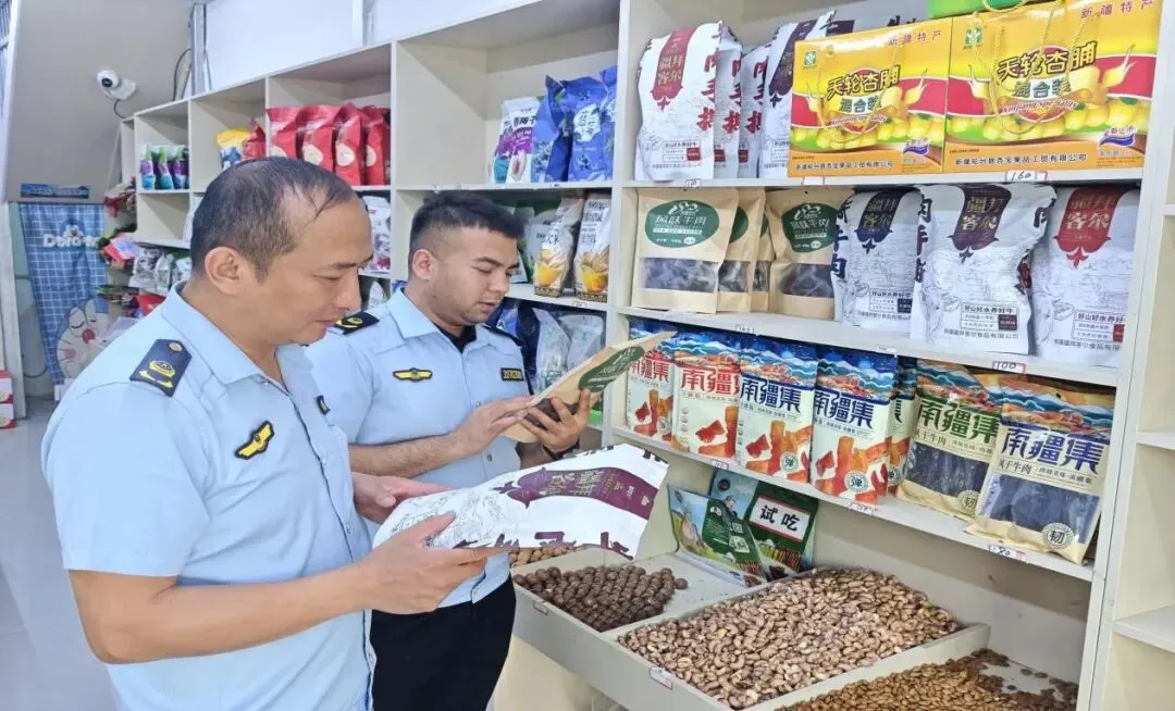 轮台县市场监督管理局:筑牢旅游市场食品安全防线 护航梨花节消费安全