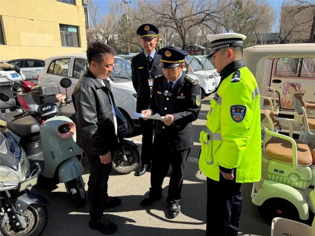 守牢安全底线 规范市场秩序——乌兰浩特市开展“老头乐”四轮电动车销售专项整治行动