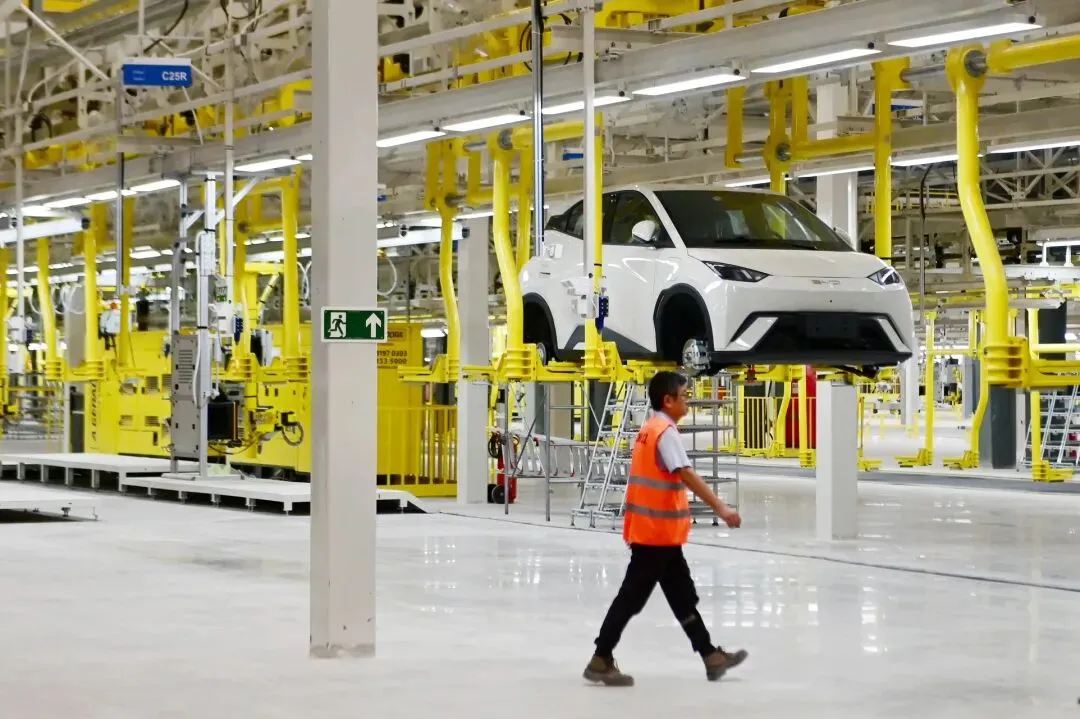 巴西拉黑比亚迪!光抢市场不守规矩,迟早要还