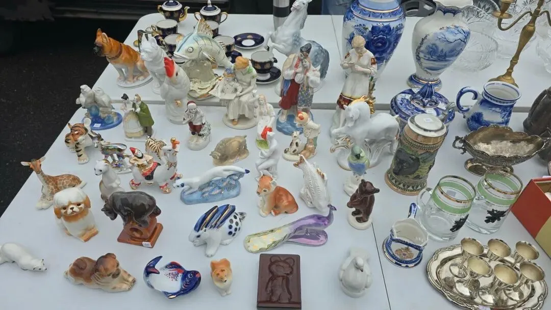 №143—白俄罗斯日单诺维奇跳蚤市场Поле Чудес