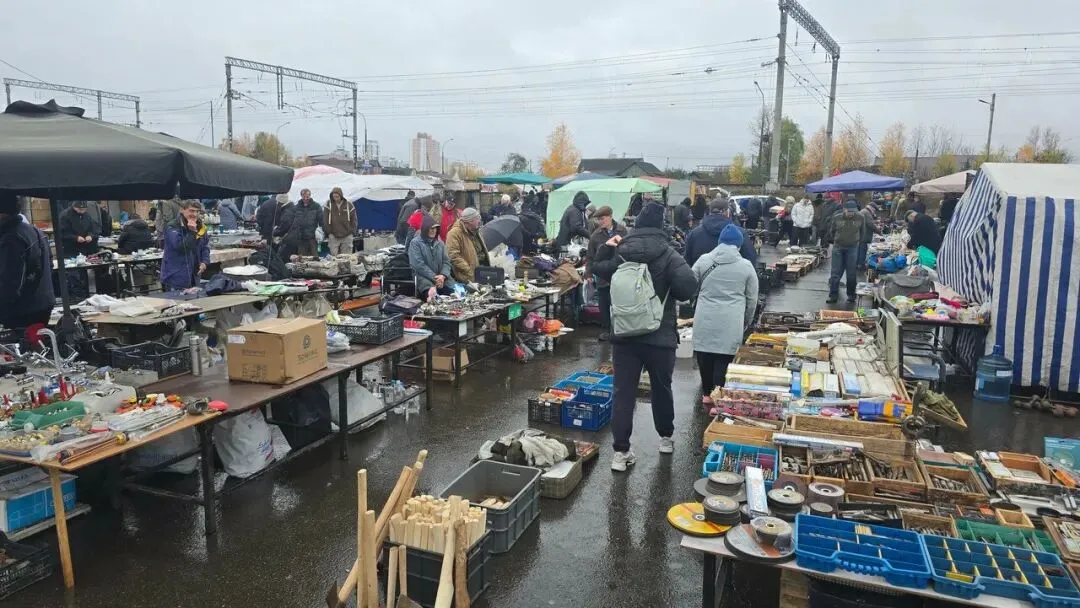 №143—白俄罗斯日单诺维奇跳蚤市场Поле Чудес