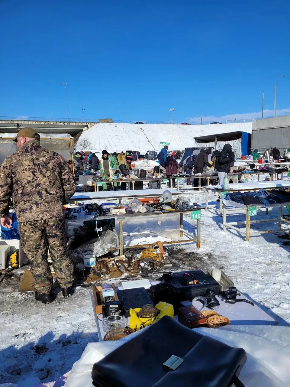 №143—白俄罗斯日单诺维奇跳蚤市场Поле Чудес