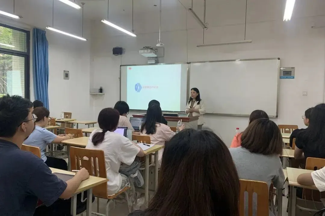 活动回顾 |创业菁英训练营——互联网营销合伙人孵化营培训