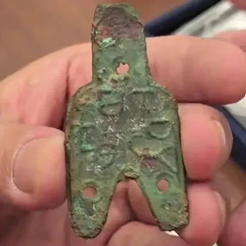 各大拍卖品与内卷的钱币市场