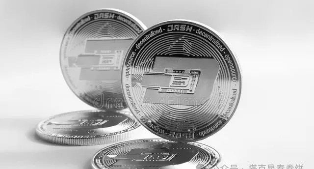 币王回落!建行币价下滑,纪念币市场起波澜