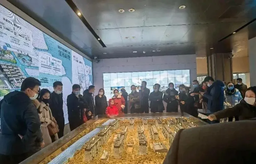 上海二手房成交破3.1万套,市场彻底反转.新政发力!上海二手房热度登顶,成交量一路狂飙单日成交1632套!迎来史诗级回暖!