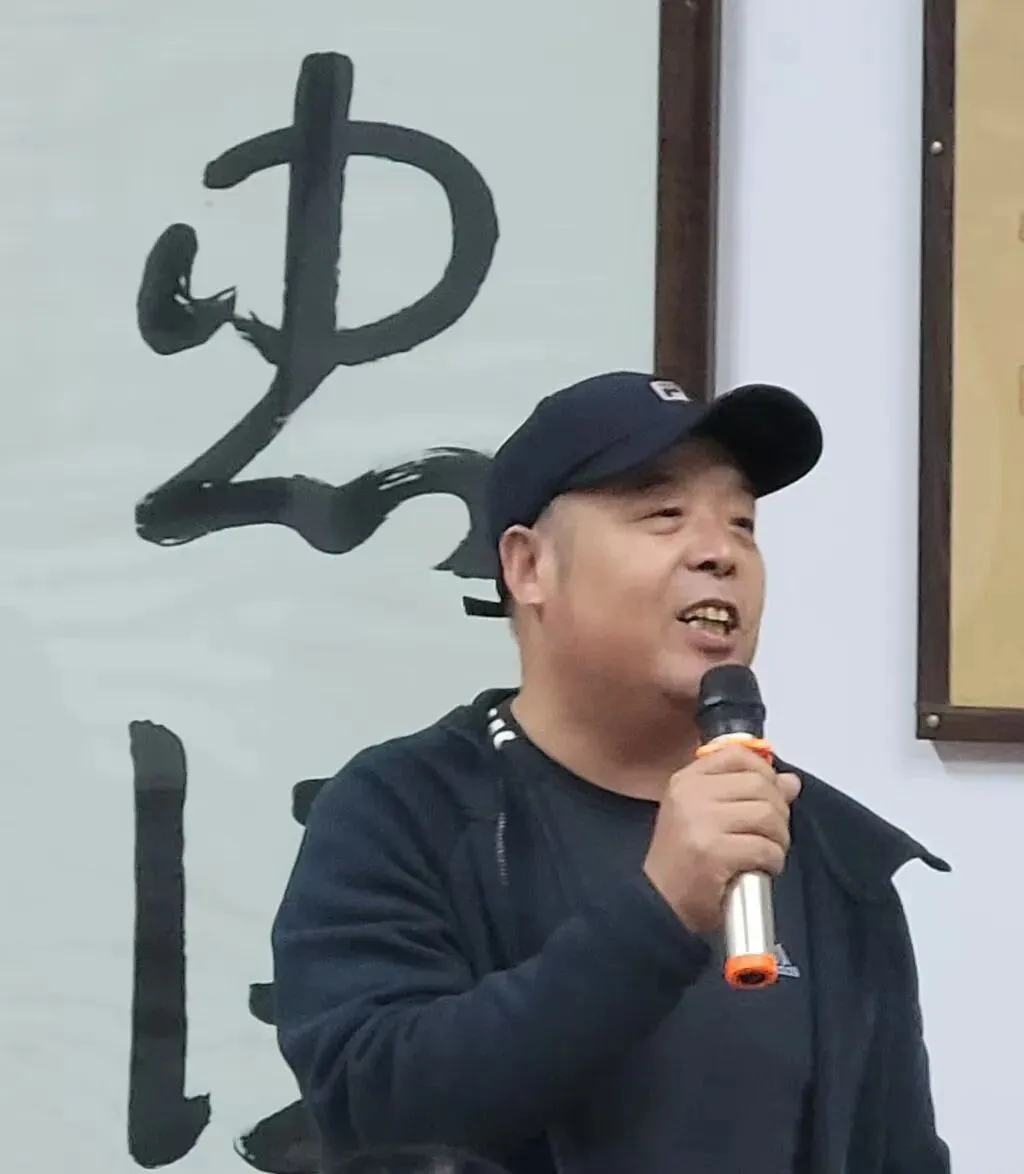 文化惠民走进吉祥花鸟市场