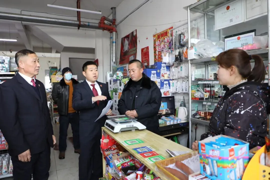 强化市场监管 净化未成年人成长环境