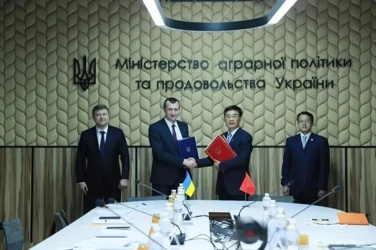 乌克兰被美国“嘲讽”后,却意外拿下中国市场“入场券”!