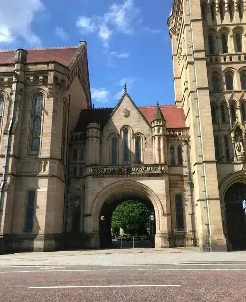 英国 曼彻斯特大学 国际时尚营销硕士录取 一枚