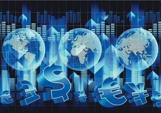 真正的营销高手,早就不研究“怎么卖”了,他们只做一件事:让客户自己找上门