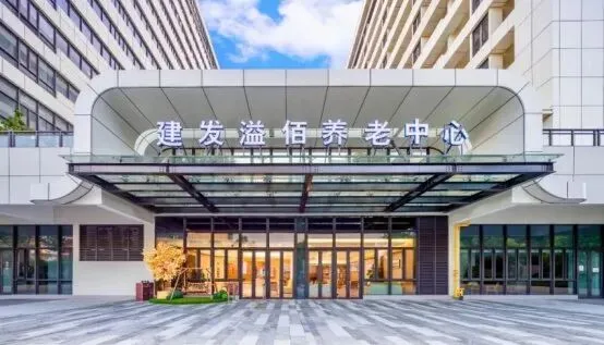 建发销售利润双降,房企的寒冬仍未走远