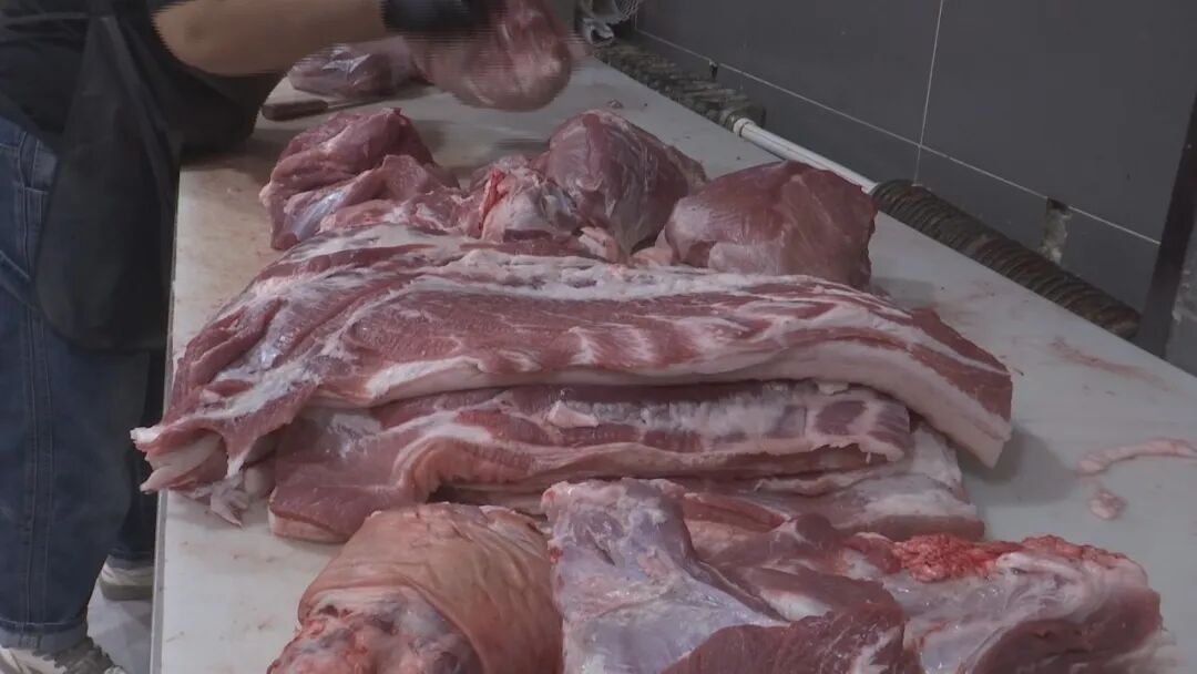 我县猪肉价格“亲民” 市场购销两旺暖意浓