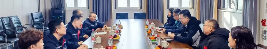 包钢股份营销中心总经理余晨一行到访德材科技集团