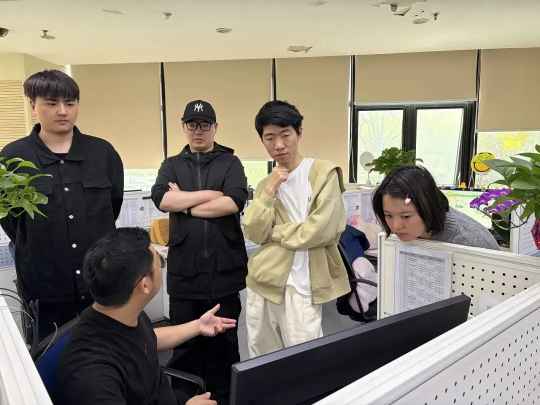 以评促改优服务,以码提效强营销——IM团队潘灿煜班组开展客服精进会