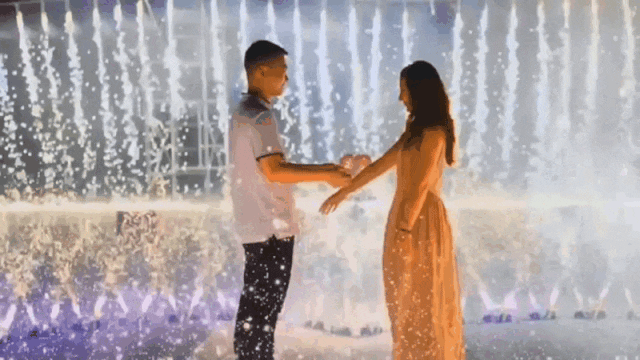 2026延平 [后厂农贸市场]前停车场大型光影瀑布美食.娱乐.游园会4月17日盛大开幕!全场免门票