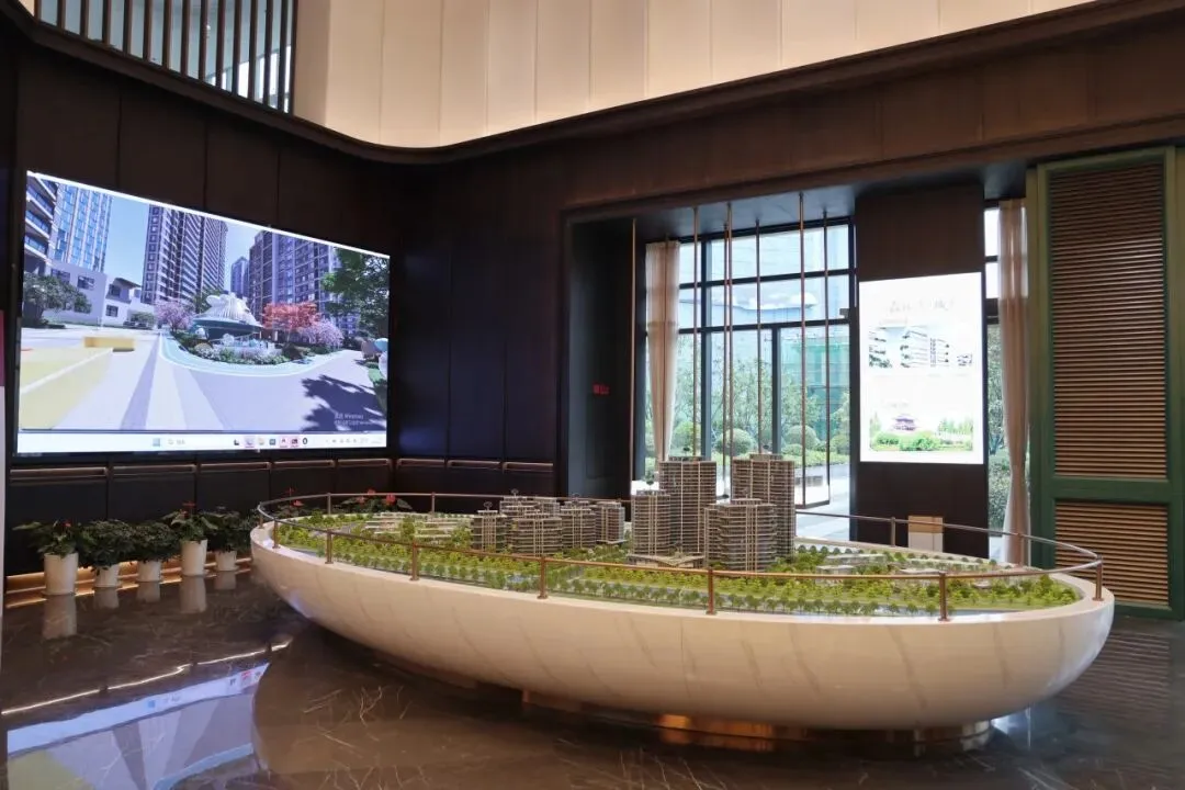 春启新章,盛境初开 | 城发·画扇峰营销中心正式开放