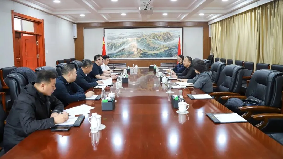 集团市场营销中心调研组深入漠河林业局调研