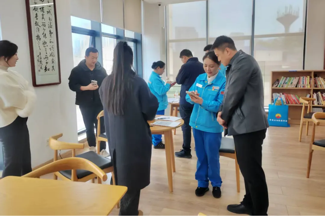 湖南销售公司:聚力客户开发 全员攻坚上量